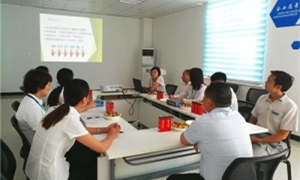 中岳店&ldquo;交流面對面，溝通心貼心&rdquo;員工經(jīng)驗(yàn)交流會(huì)圓滿舉行！