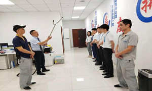 光谷店&ldquo;防盜搶、保安全&rdquo;應(yīng)急預(yù)案演練及培訓(xùn)圓滿開展